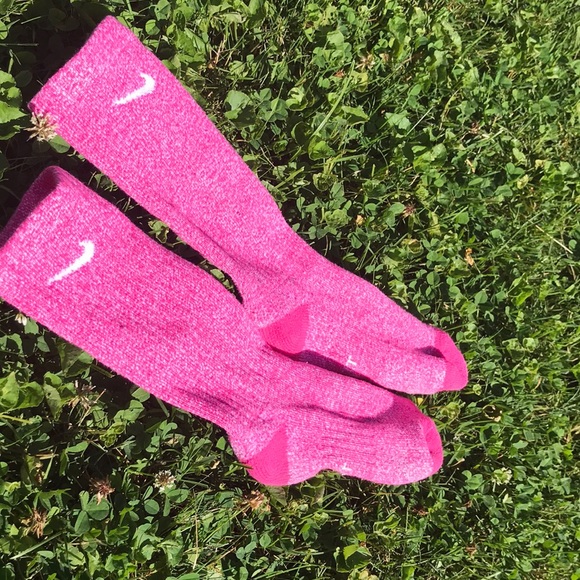 pink nike socks - Picture 1 of 2